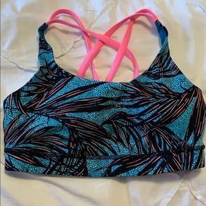 Lululemon sports bra